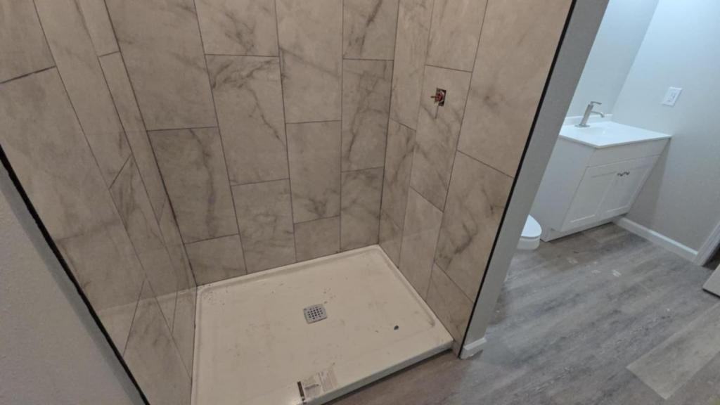 1019 N Quincy Ave Unit B - Photo 3 of 17