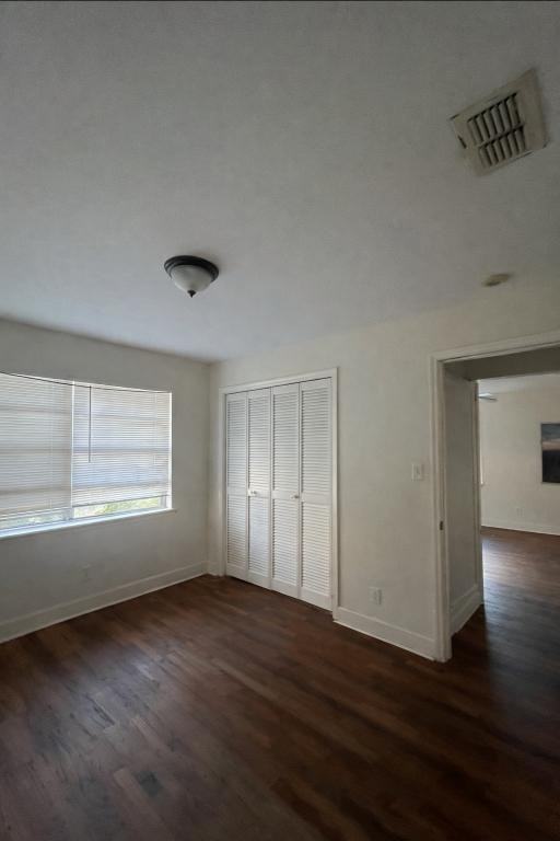 2210 Avenue C Nw - Photo 3 of 6