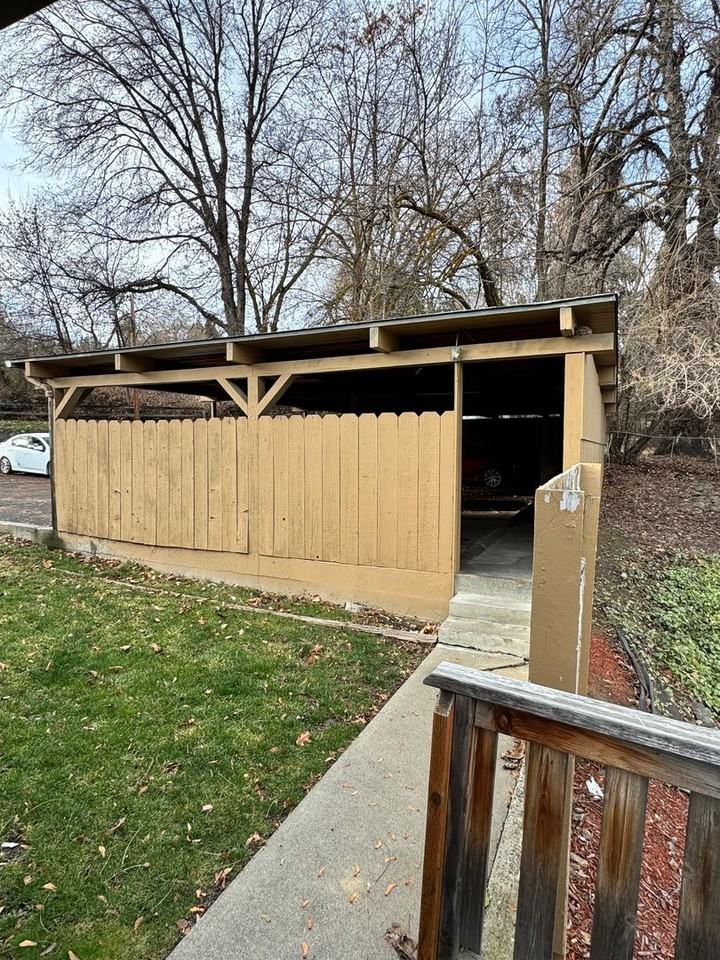 706 S 20th Ave - Photo 3 of 13