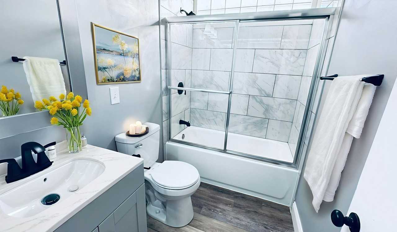 409 Sw Madison St - Photo 4 of 46