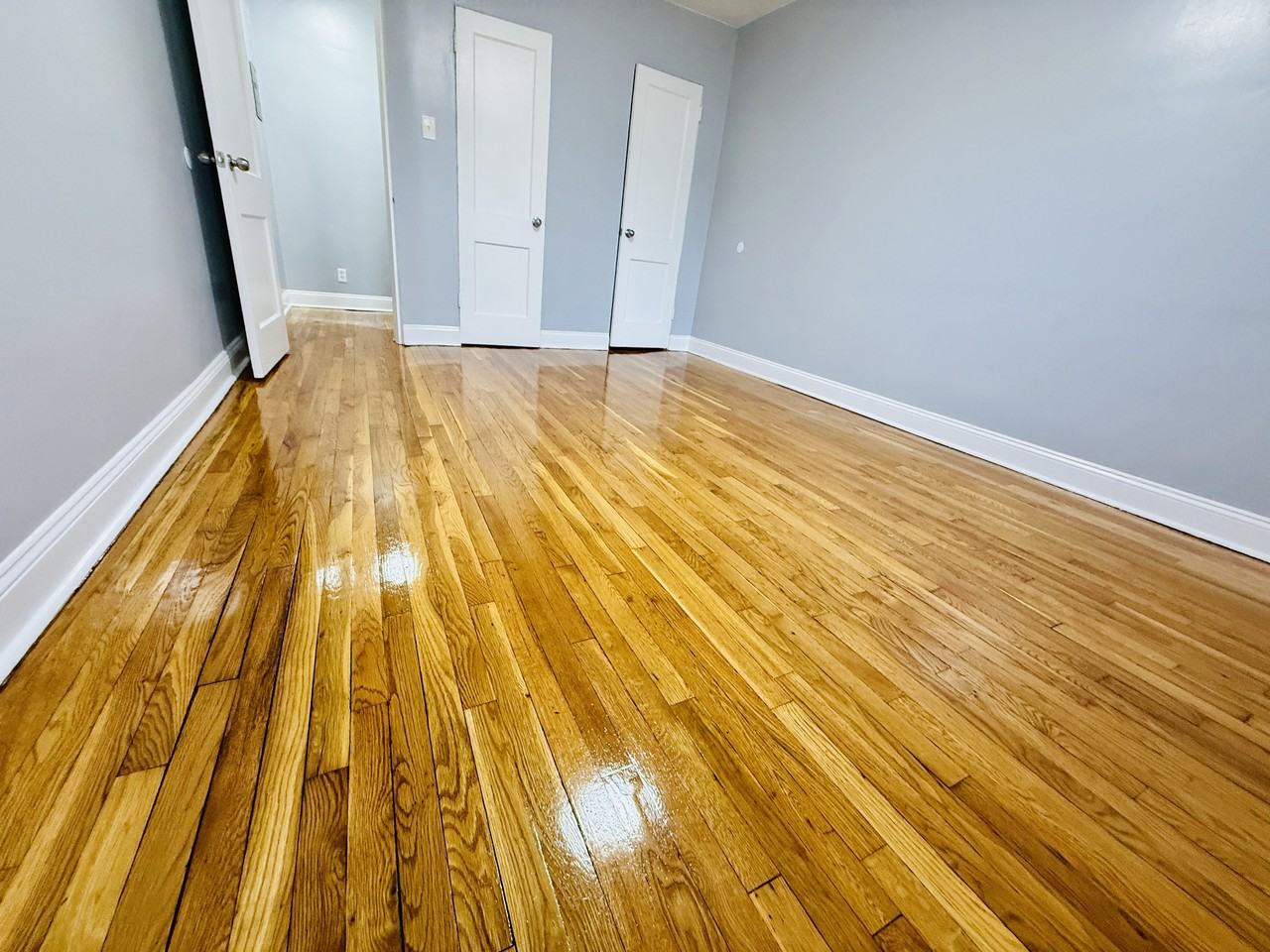 194 Park Ave #5A2 - Photo 3 of 15