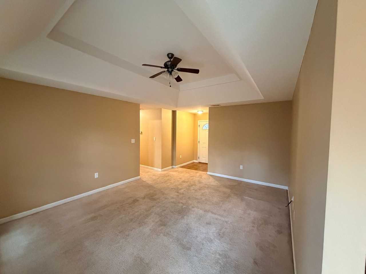 305 Baskins Rd - Photo 3 of 31