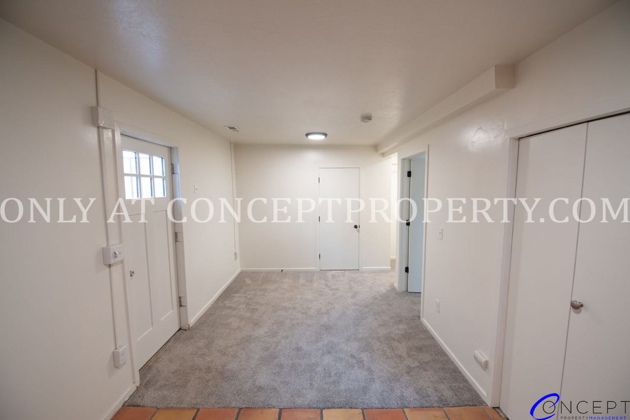 2204 Jefferson Avenue - Photo 6 of 19