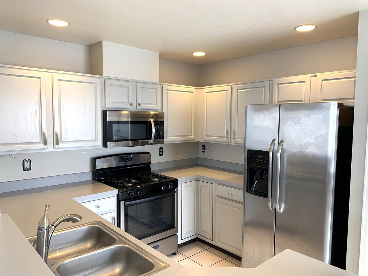 4296 S Eldridge St - Photo 7 of 17