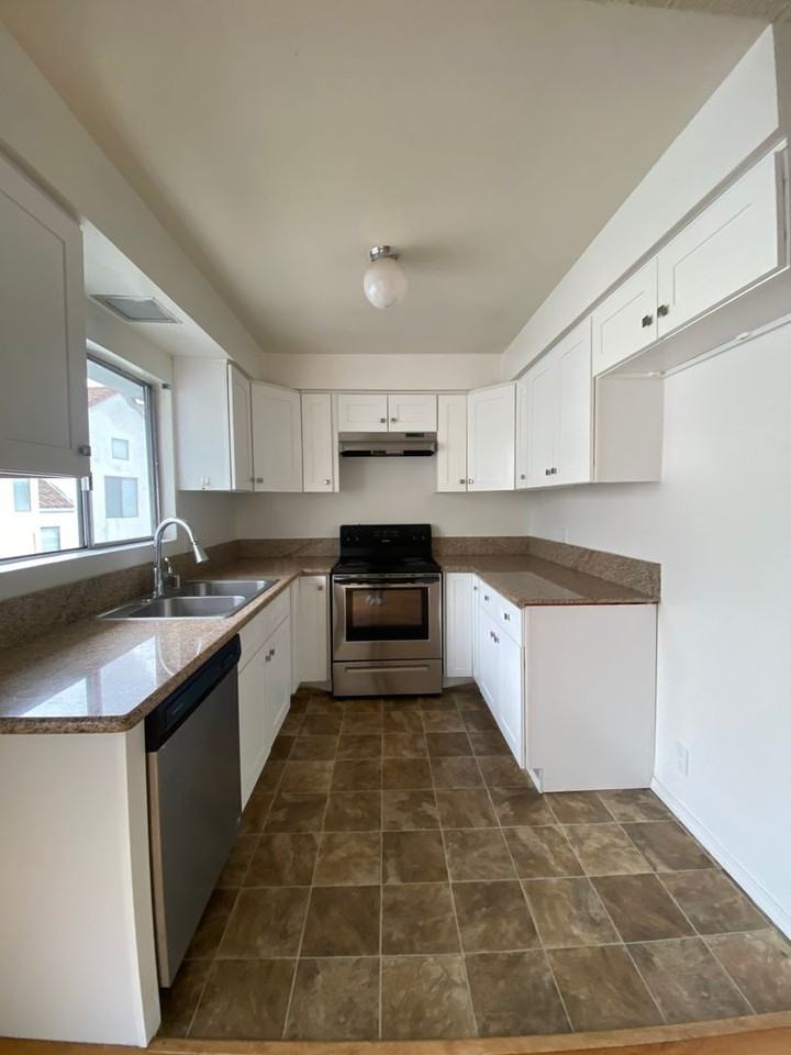 #149 - Photo 4 of 20