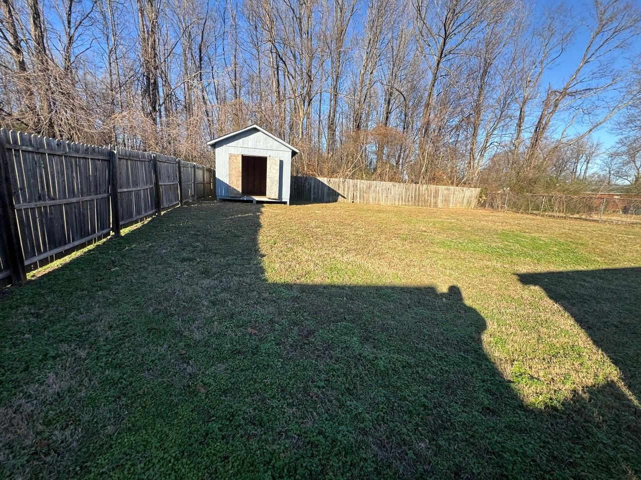 1274 Parkrose Ave - Photo 2 of 10