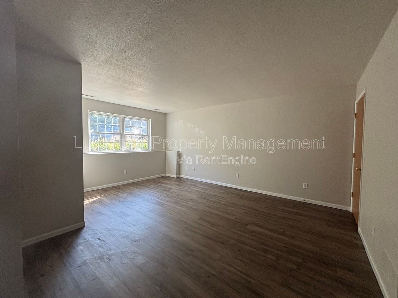 415 S Kendall Ave #403 - Photo 4 of 11