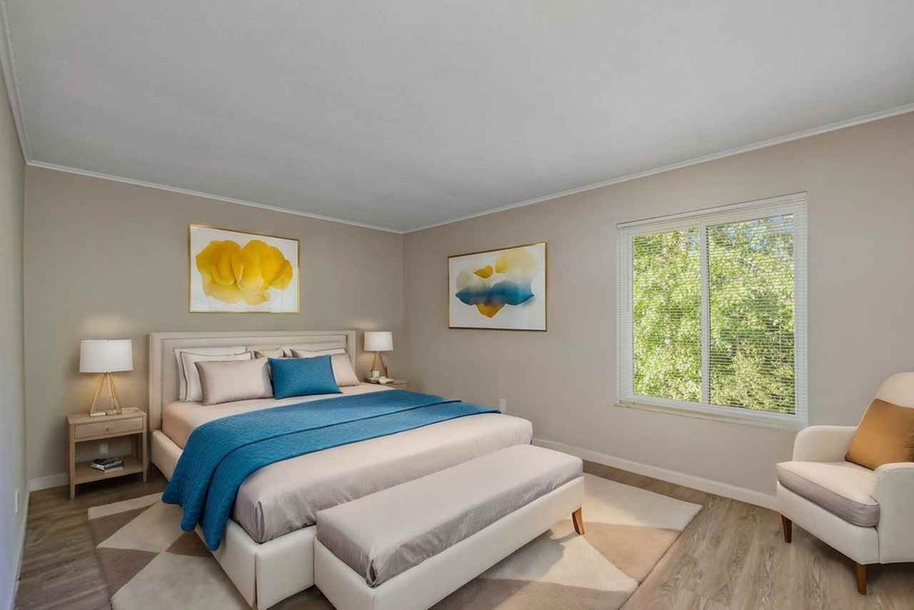 4304 Batavia Meadows Dr #2 - Photo 5 of 11