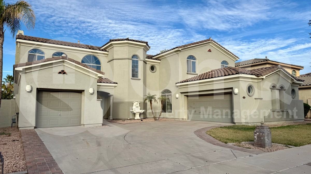 4722 E Buckboard Ct - Photo 3 of 50