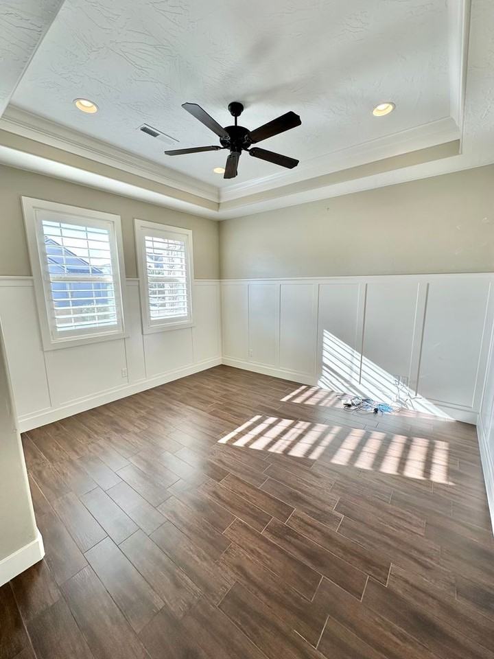 2301 E Crimson Ridge Dr - Photo 5 of 50