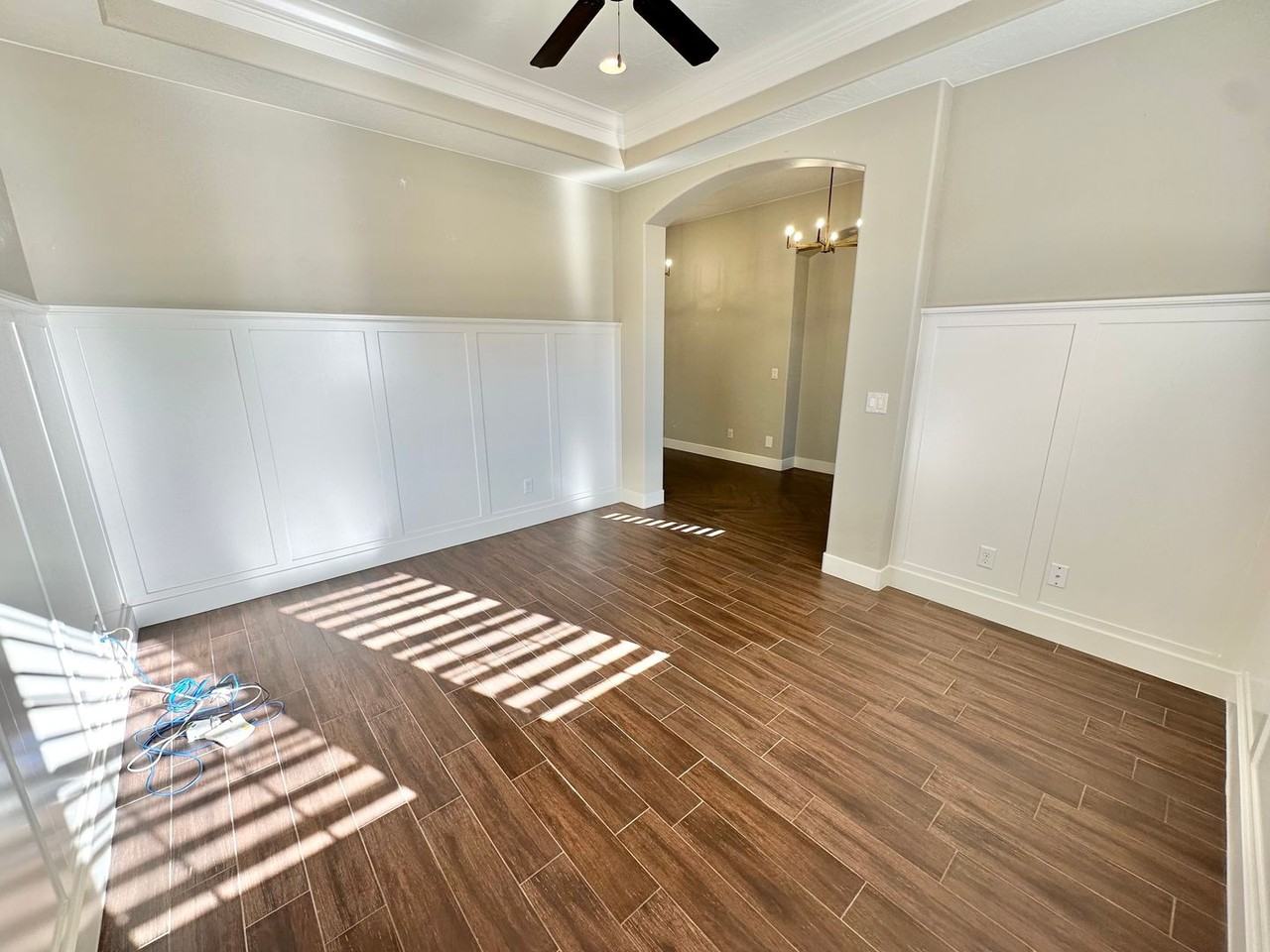 2301 E Crimson Ridge Dr - Photo 6 of 50