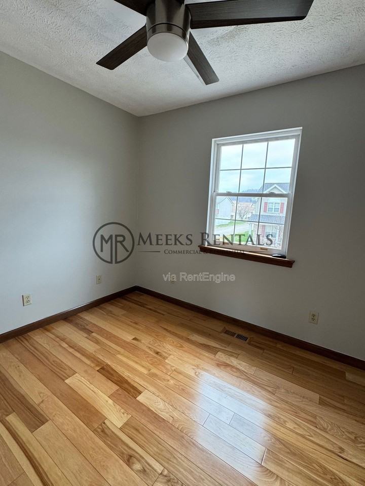 22 Country View Est - Photo 5 of 7