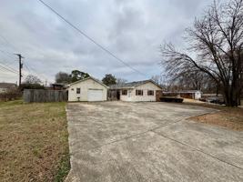 featured image of 408 Thorne St