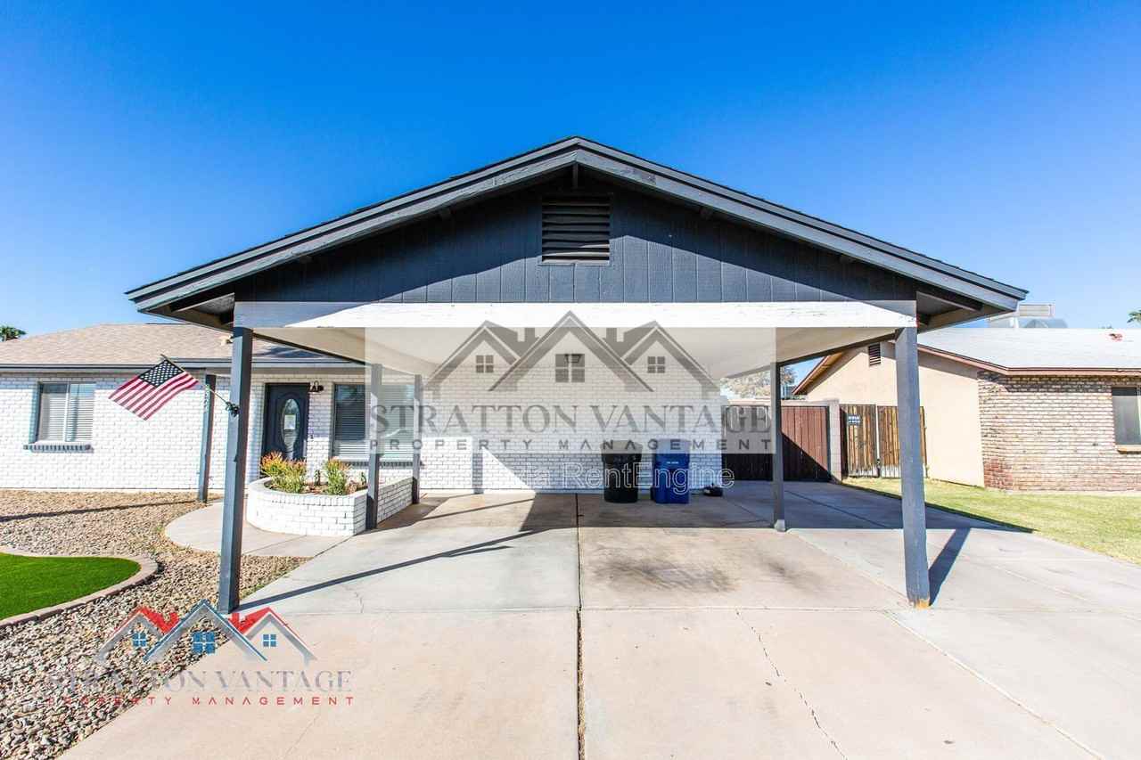 2526 E Juanita Ave - Photo 6 of 35