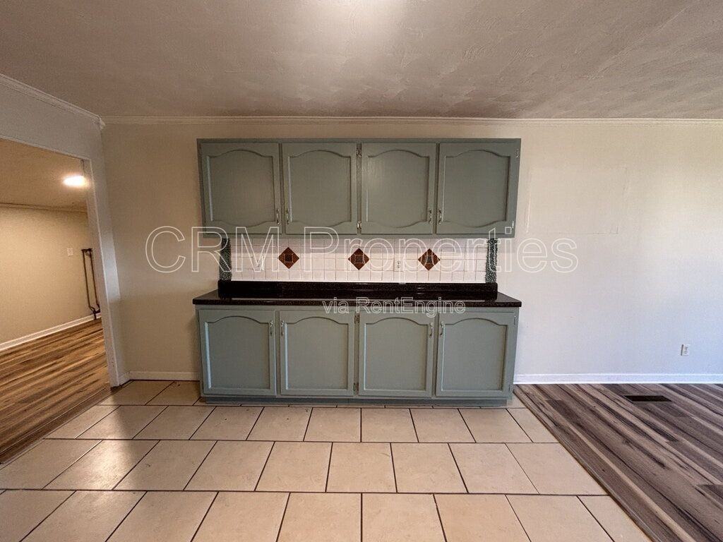 5108 Algonquin Trl - Photo 7 of 40