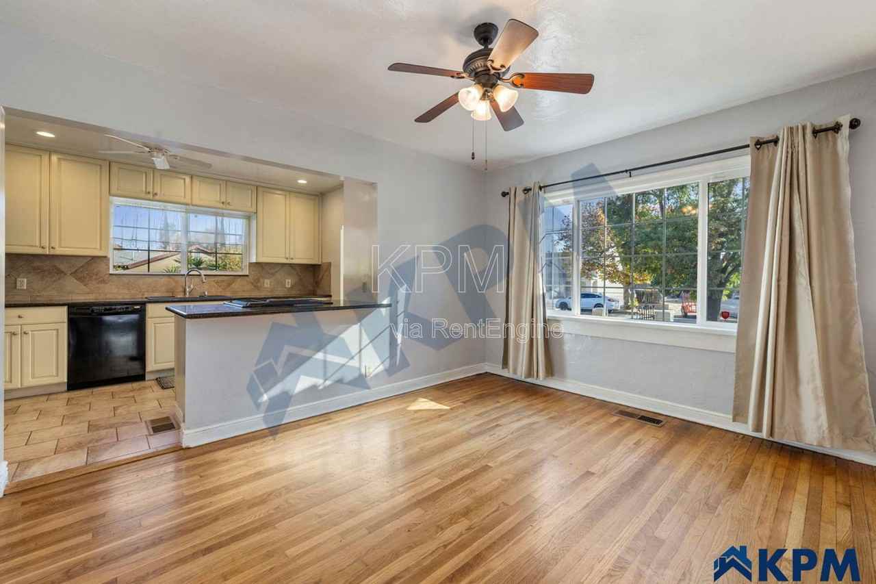 1931 Monte Diablo Ave - Photo 7 of 32