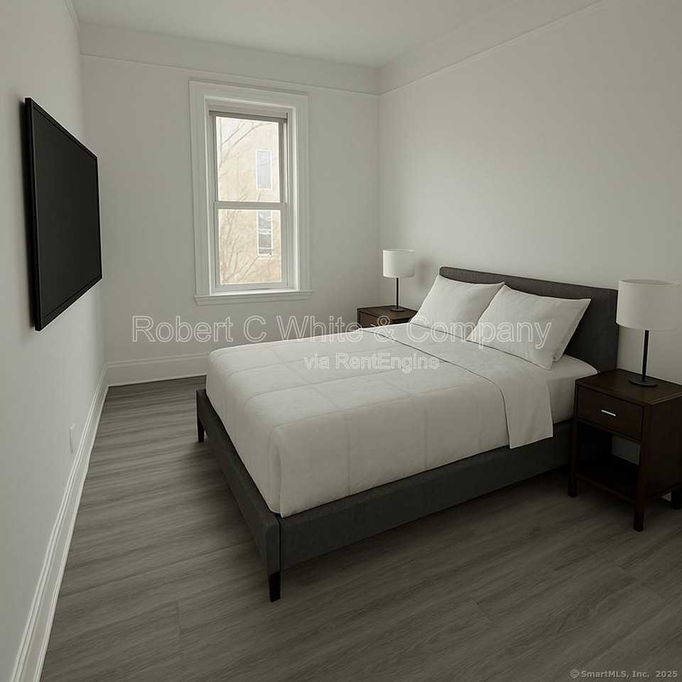 355 Greenwich Ave #2B - Photo 3 of 4