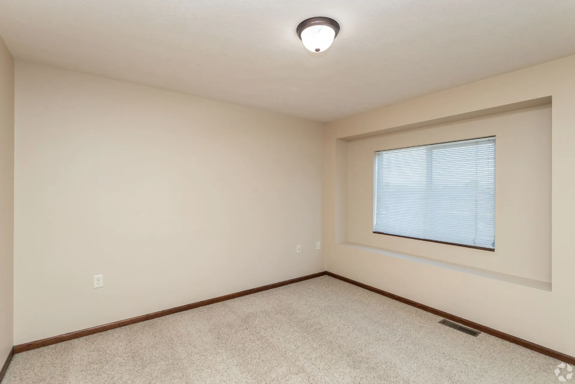 7813 W Snapdragon St #1 - Photo 4 of 16