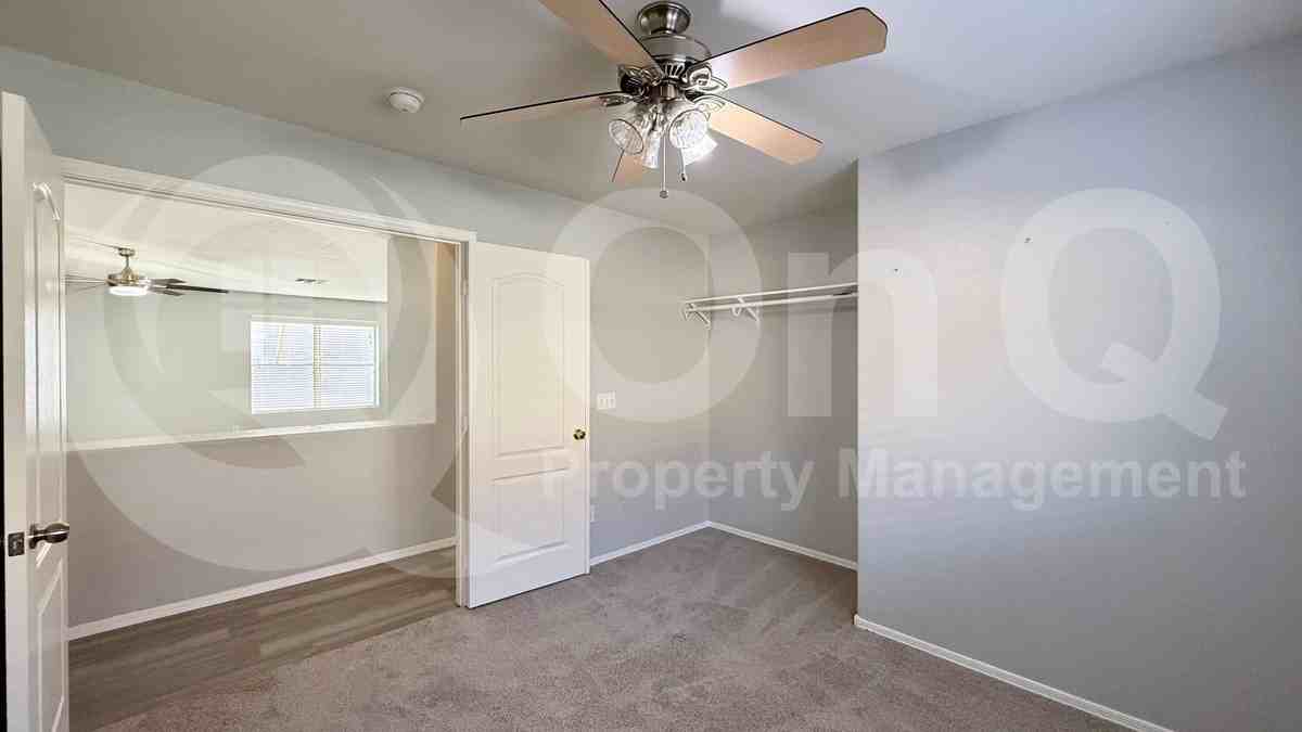 9221 S Leila Ln - Photo 6 of 22