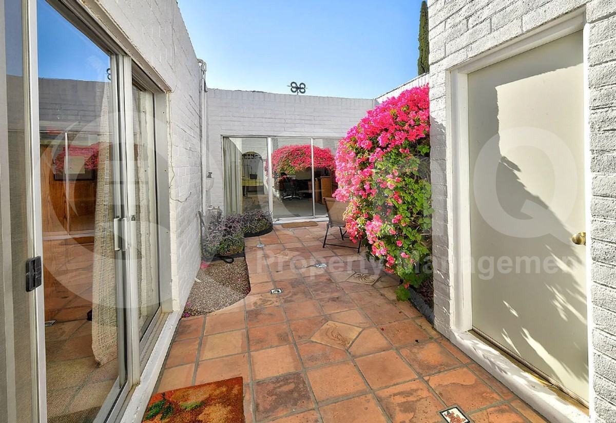 747 W Las Lomitas Rd - Photo 3 of 4