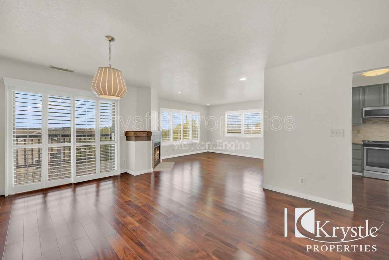 101 Nashville Ln - Photo 2 of 23