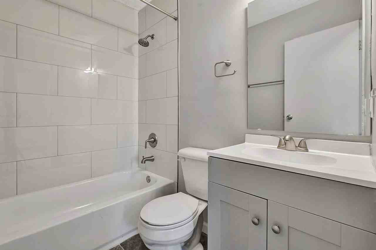 723 Delta Ave #8 - Photo 7 of 18