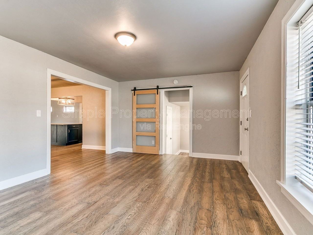 3108 Nw 43rd St - Photo 4 of 28