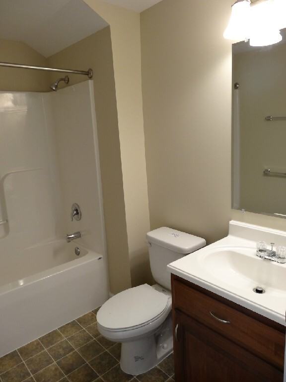 118 Ballard St #1 - Photo 2 of 7