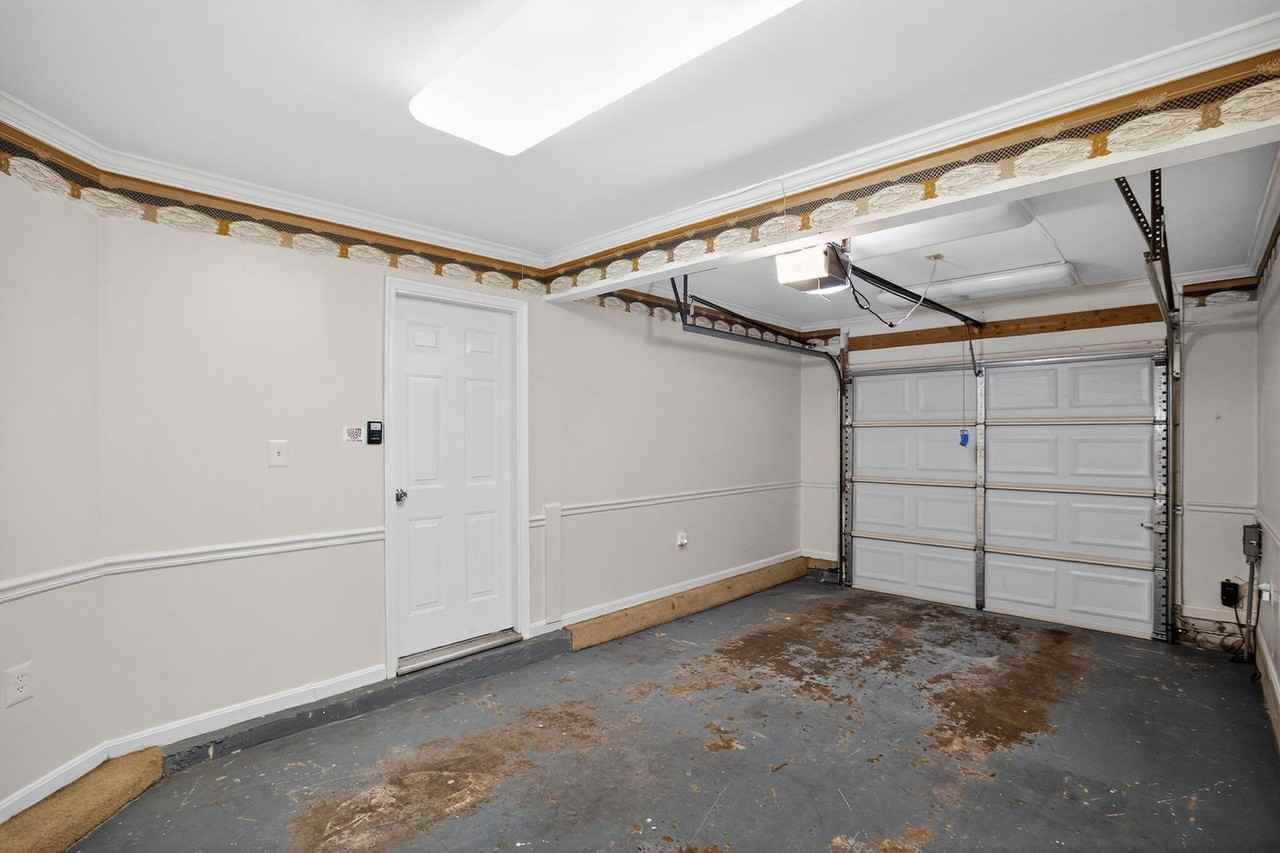 9880 Moffit Pl - Photo 3 of 17