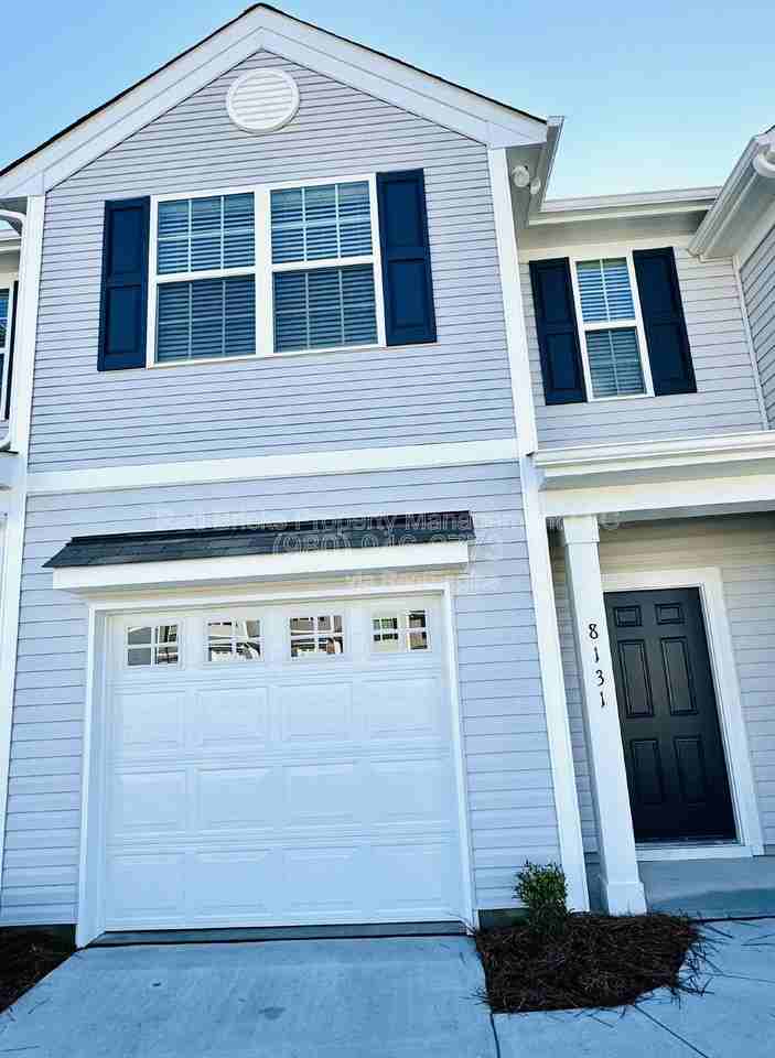 8131 Murray Branch Dr - Photo 2 of 16