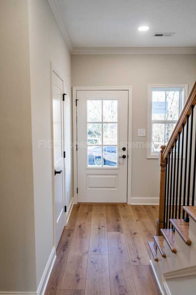 6614 Johnbo Way - Photo 5 of 32