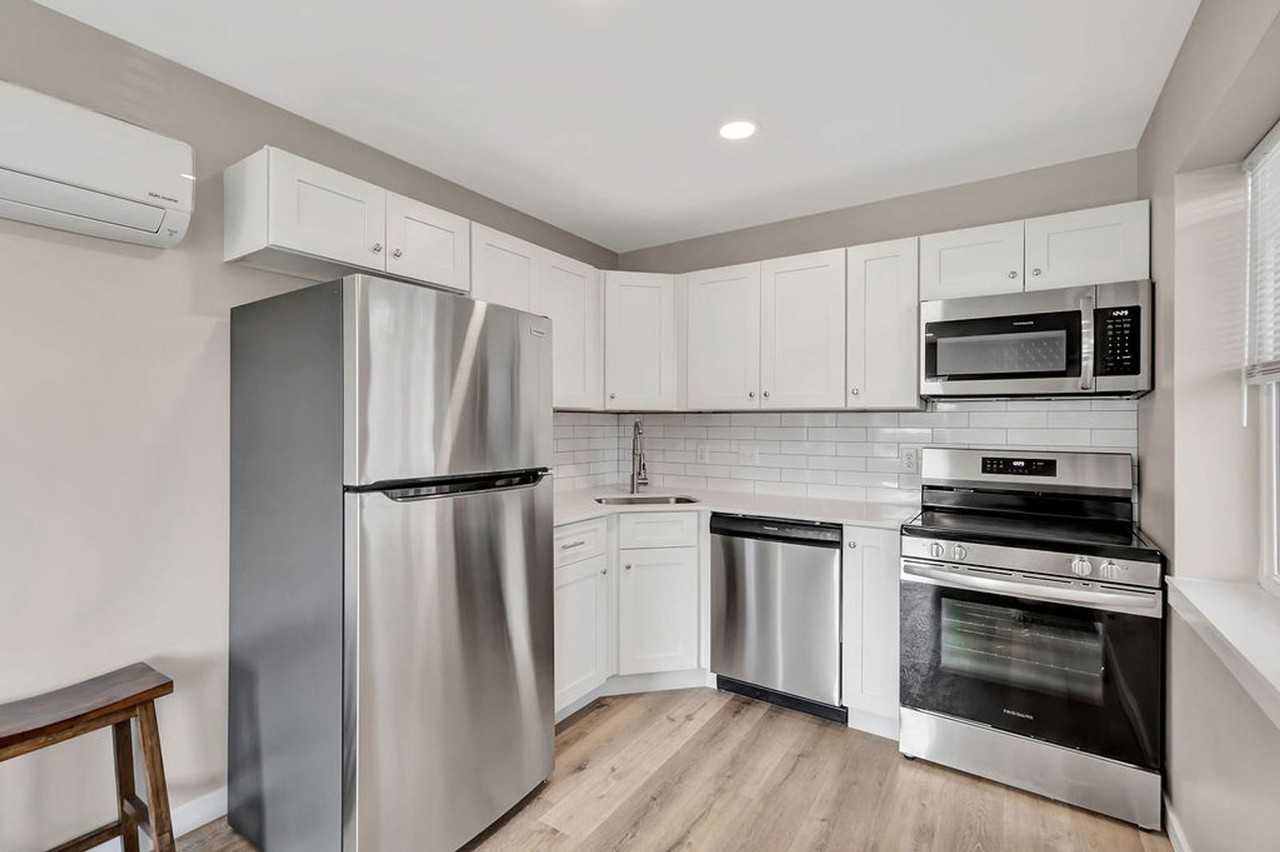 6919 Montgomery Rd #3 - Photo 2 of 31