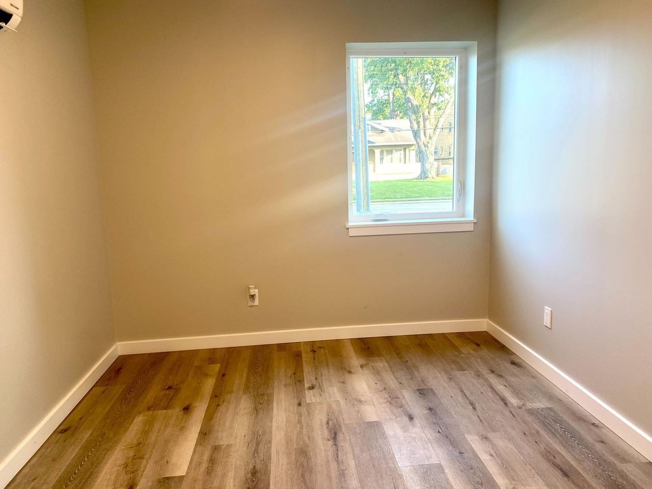 6919 Montgomery Rd #3 - Photo 5 of 31