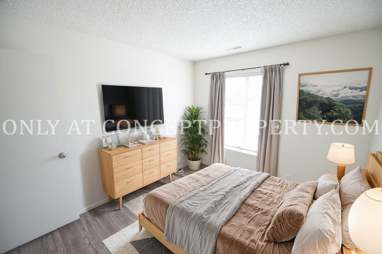 1599 Foothill Drive - Photo 6 of 37