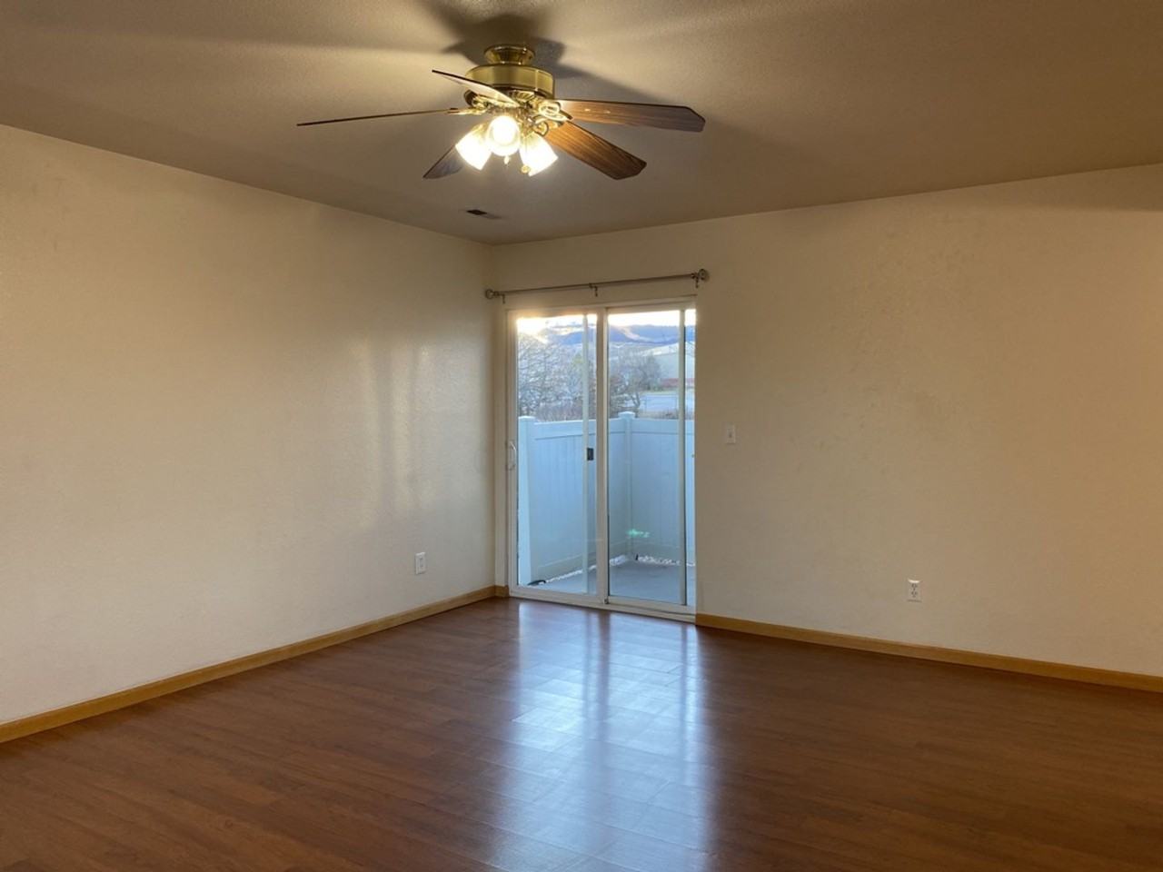 850 S Overland Trl #5 - Photo 6 of 30