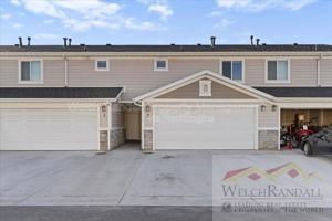 featured image of 1177 W Shady Brook Ln #2