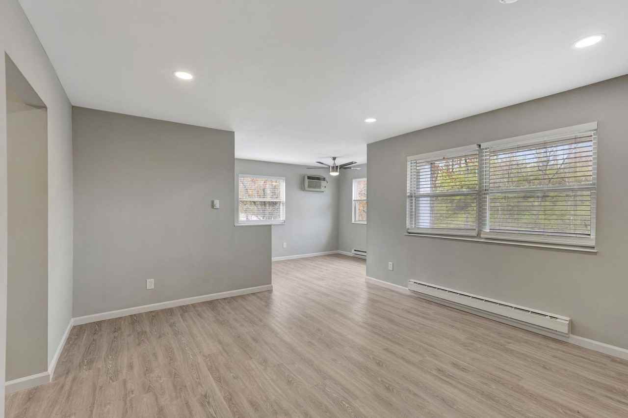 3854 Washington Ave #5 - Photo 2 of 15