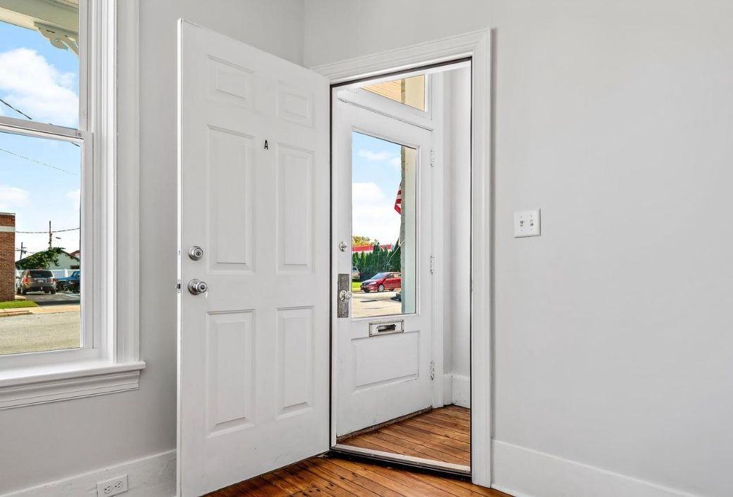 119 N 4th St #1 - Photo 3 of 16