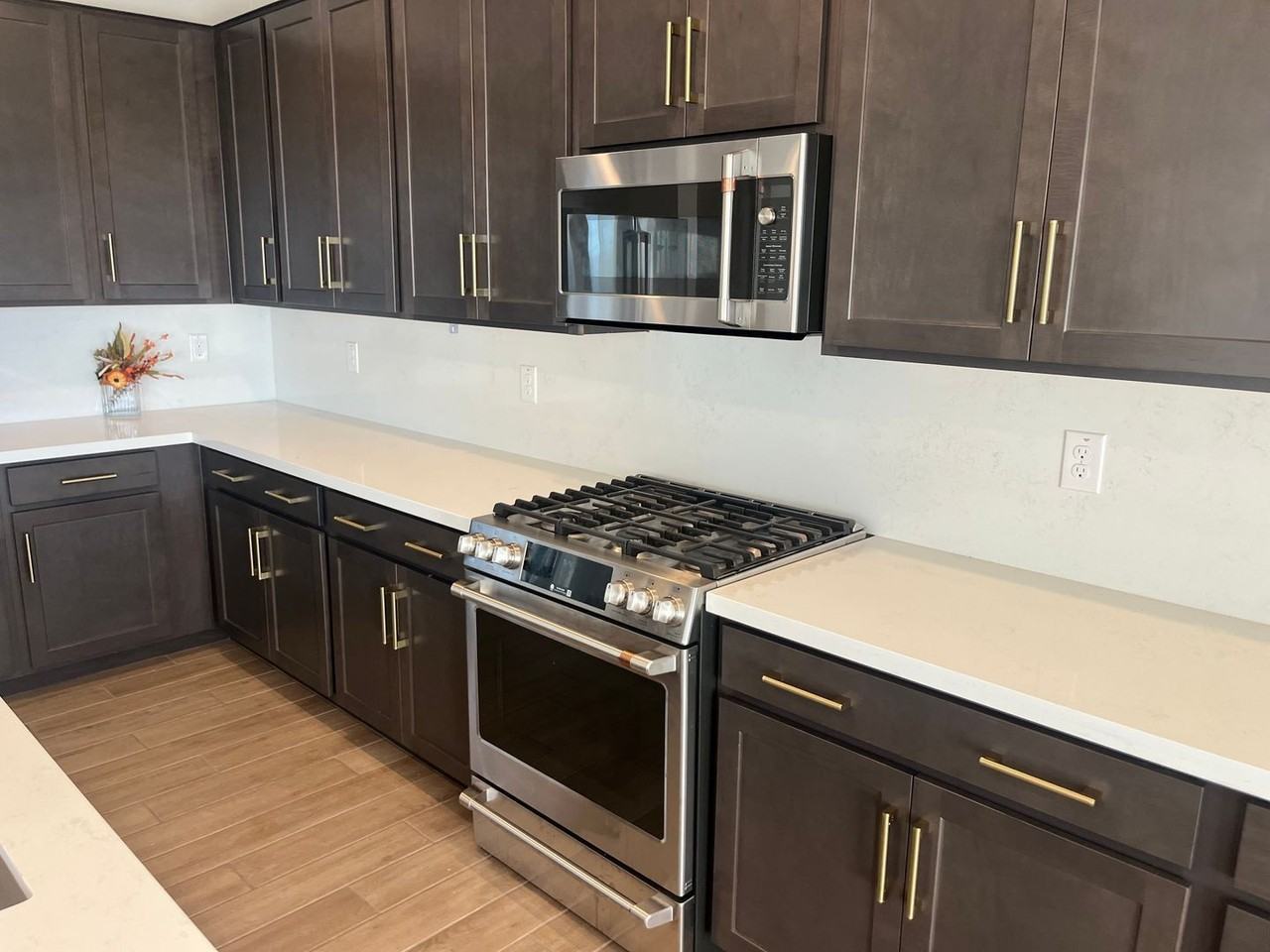 23914 N 148th Dr - Photo 6 of 30