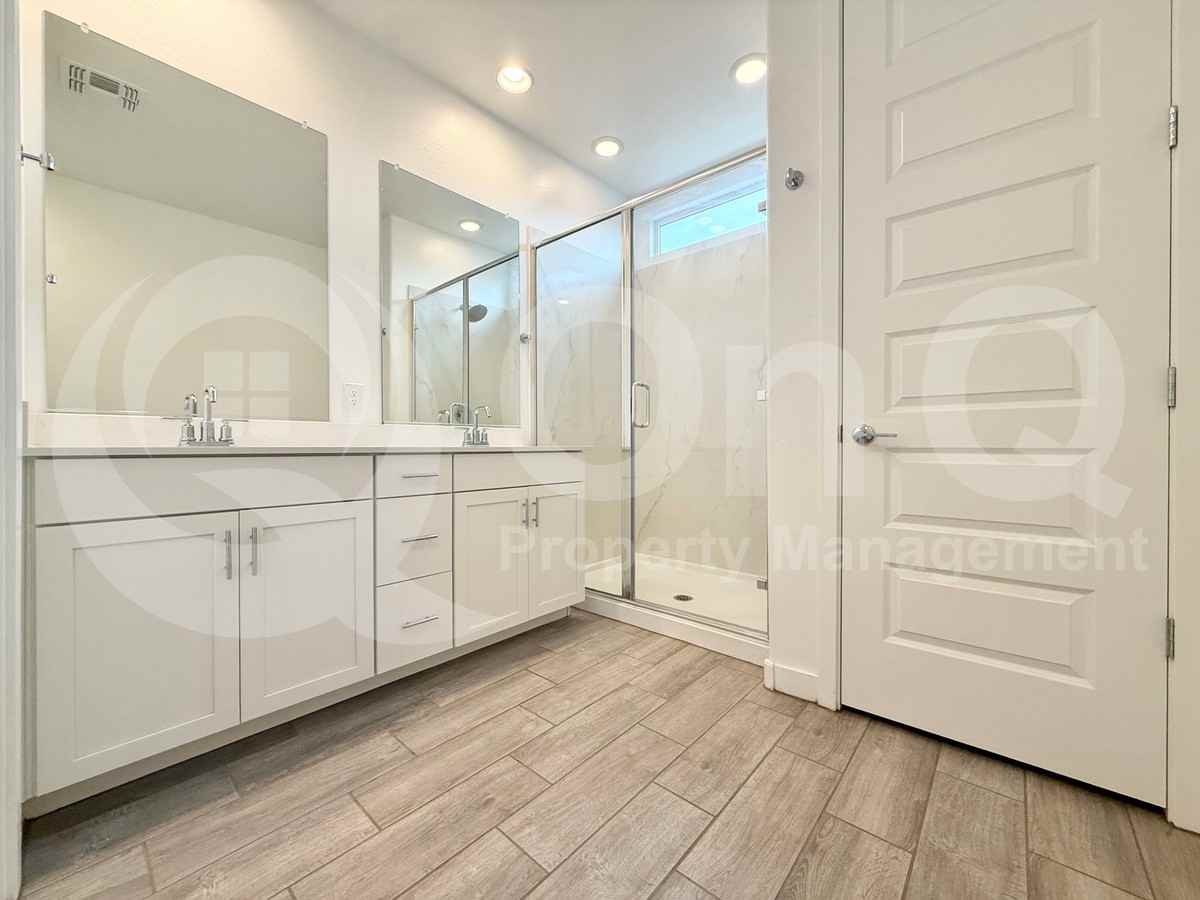 2770 E Grassland Way - Photo 6 of 33