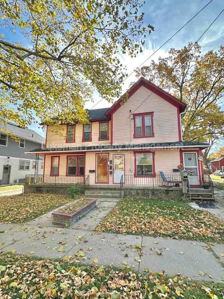 529 Wheaton Ave #4 - Photo 7 of 8