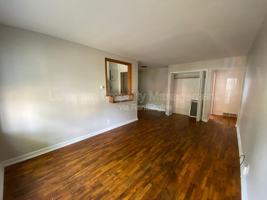 featured image of 1117 S Westnedge Ave #2