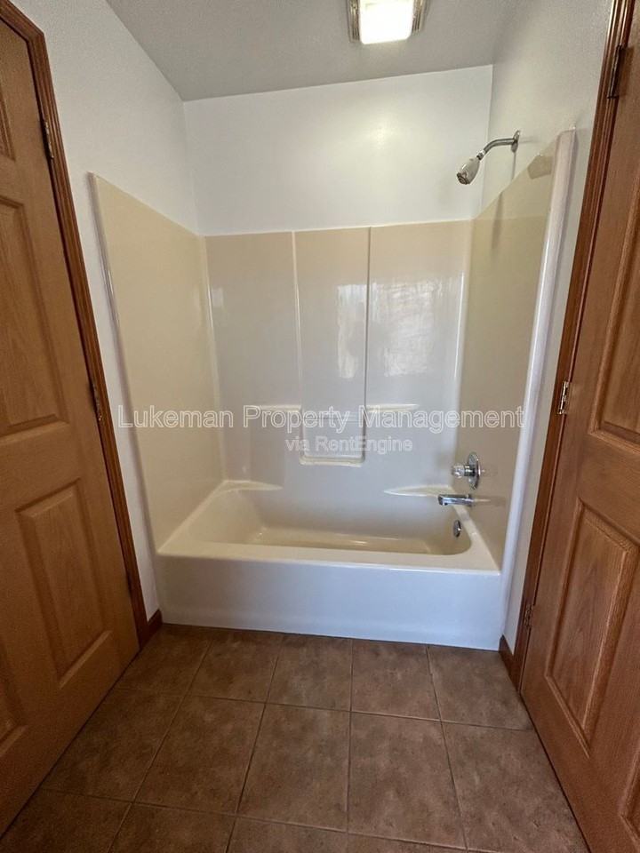 3900 W Michigan Ave #3904 - Photo 6 of 20