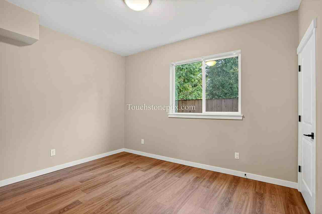 3859 Se 92nd Ave - Photo 6 of 41