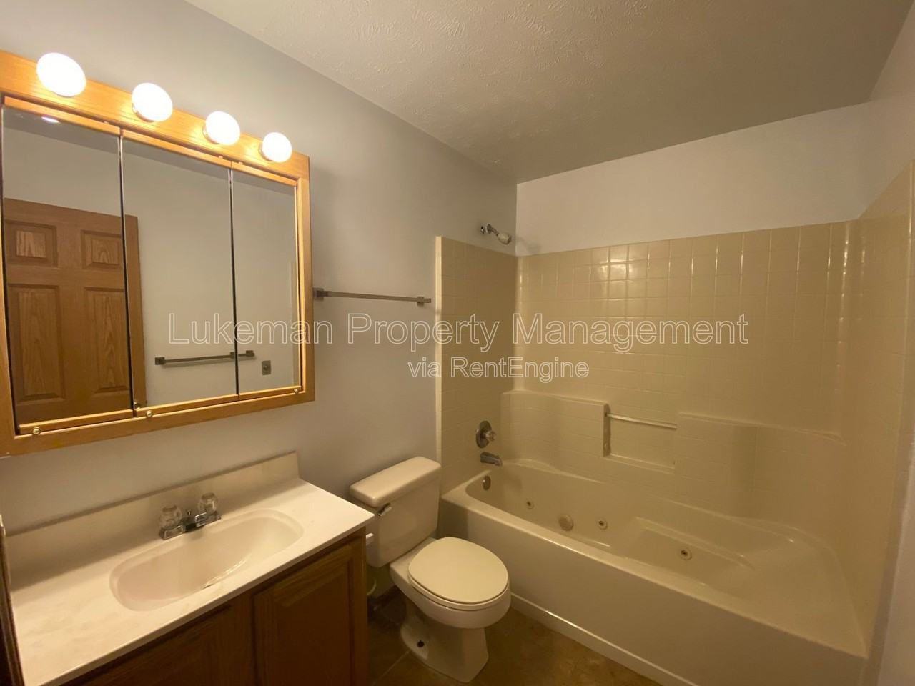 3900 W Michigan Ave #3902 - Photo 5 of 26