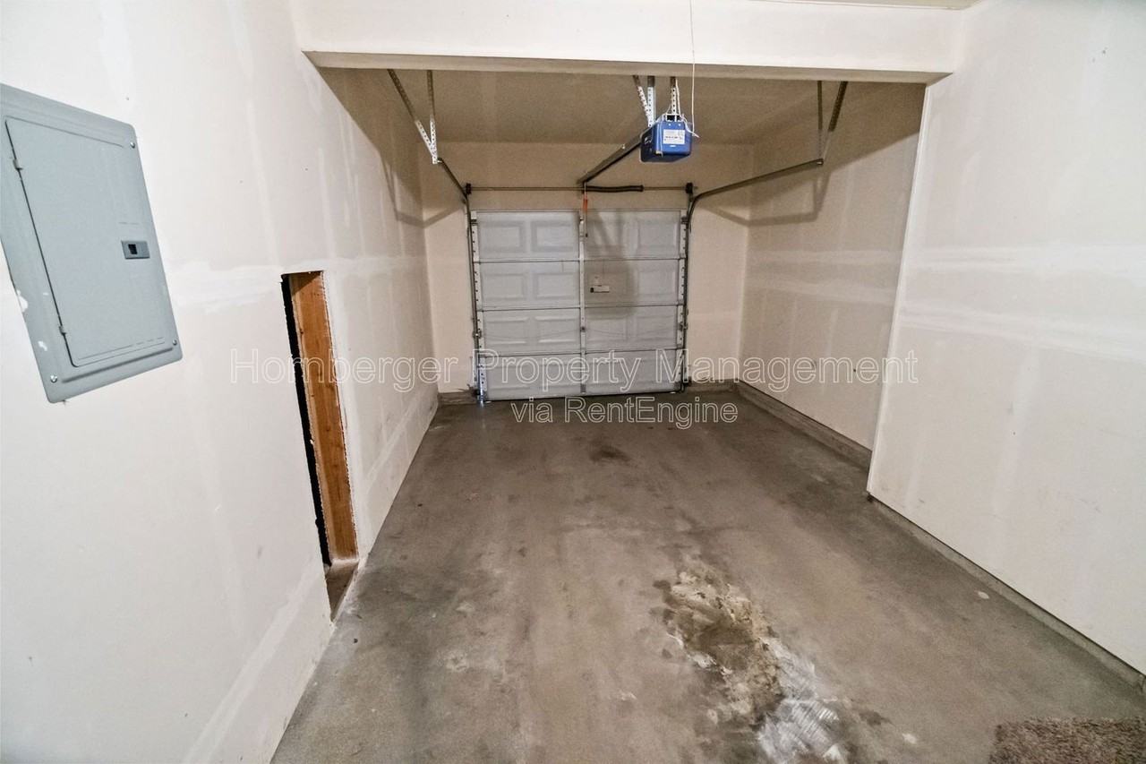 2814 N 14th Pl - Photo 7 of 26