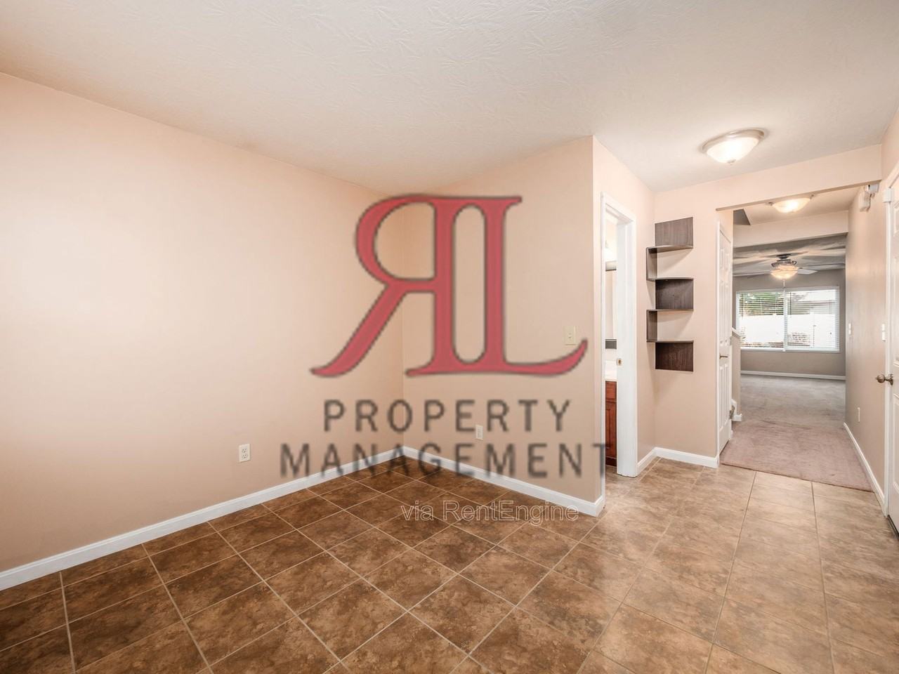 1880 Prominence Dr - Photo 7 of 33