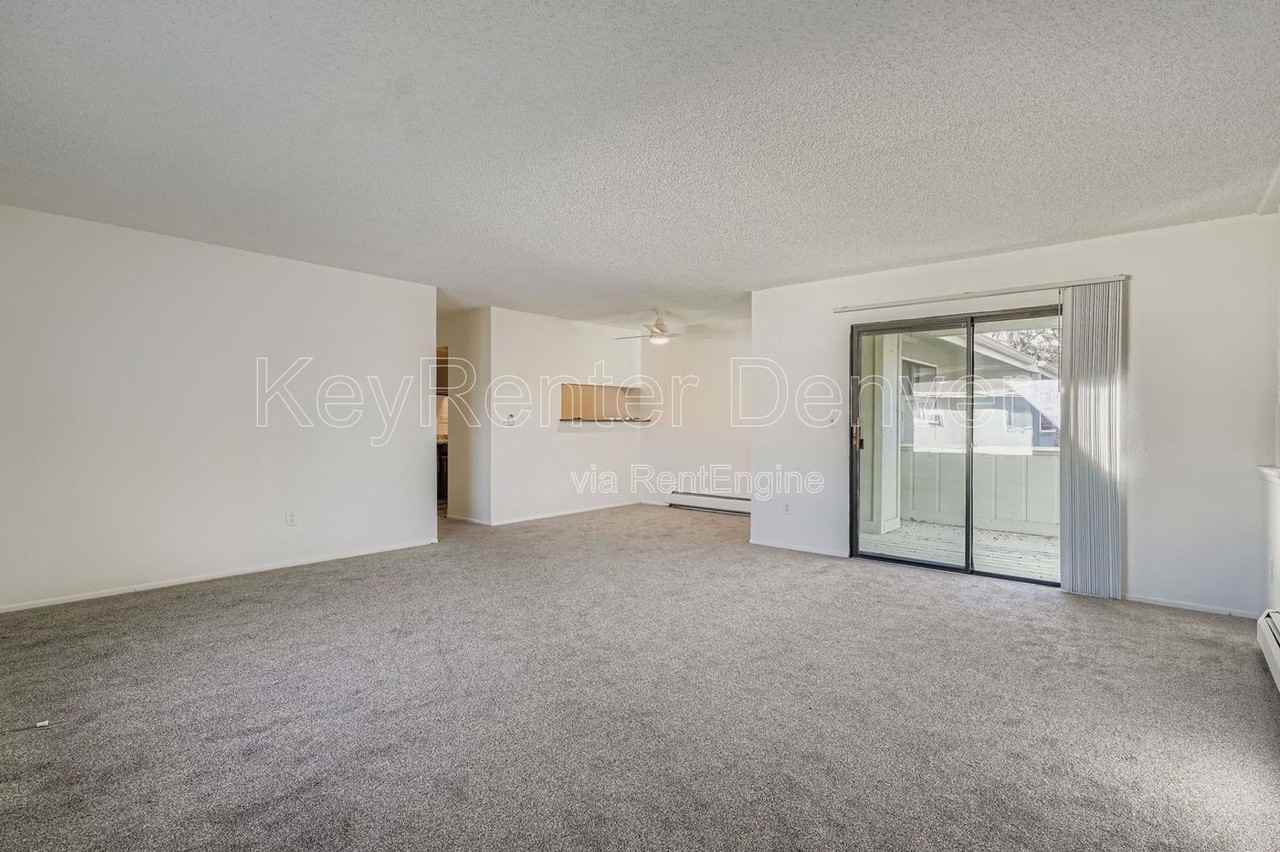 1112 Elysian Field Dr #E - Photo 4 of 17