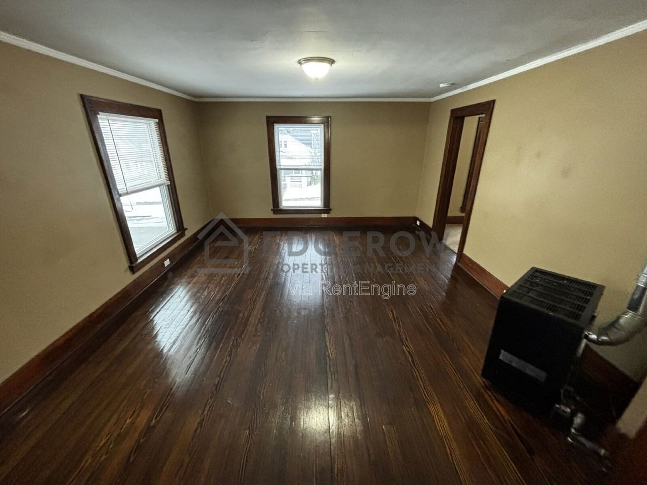 1243 Crosby St Nw #2 - Photo 3 of 12