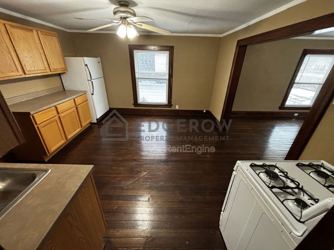 1243 Crosby St Nw #2 - Photo 6 of 12